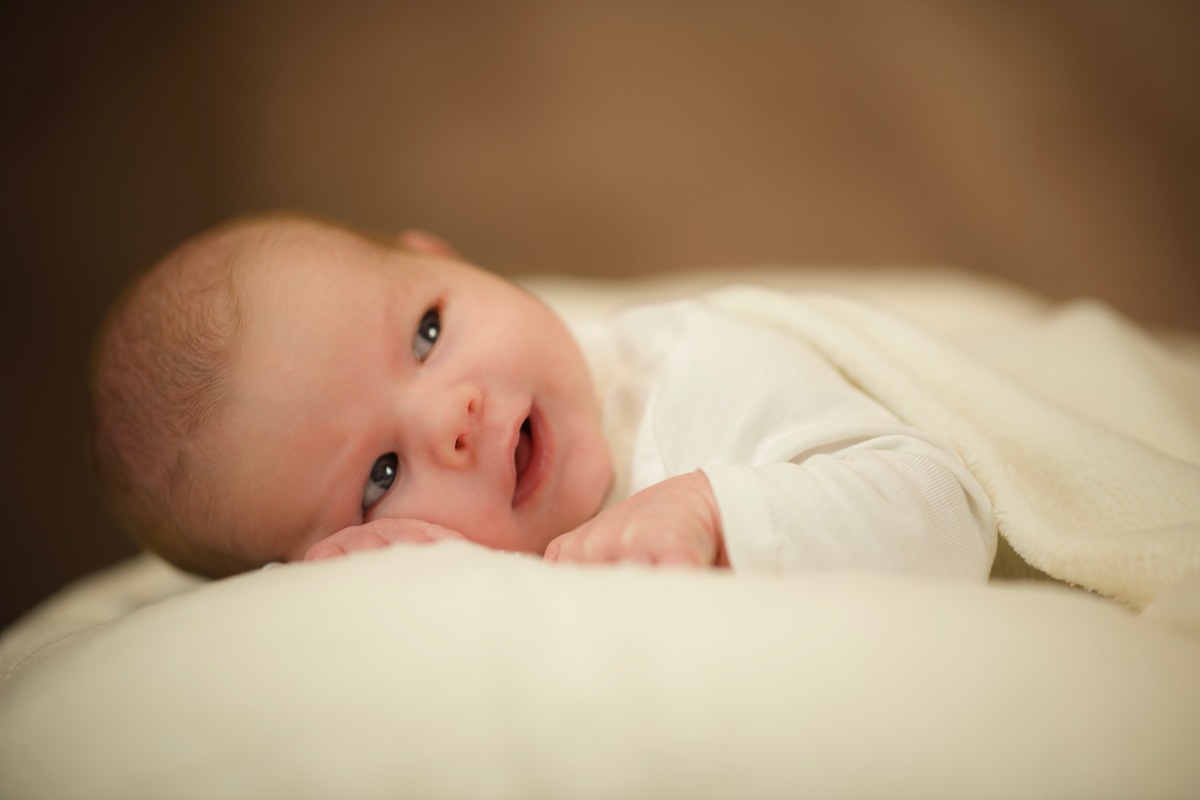 Vorsicht Zuckerschock: dieser kleine Junge ist erst 3 Wochen alt - schaut Euch nur an, wie s der Kleine ist